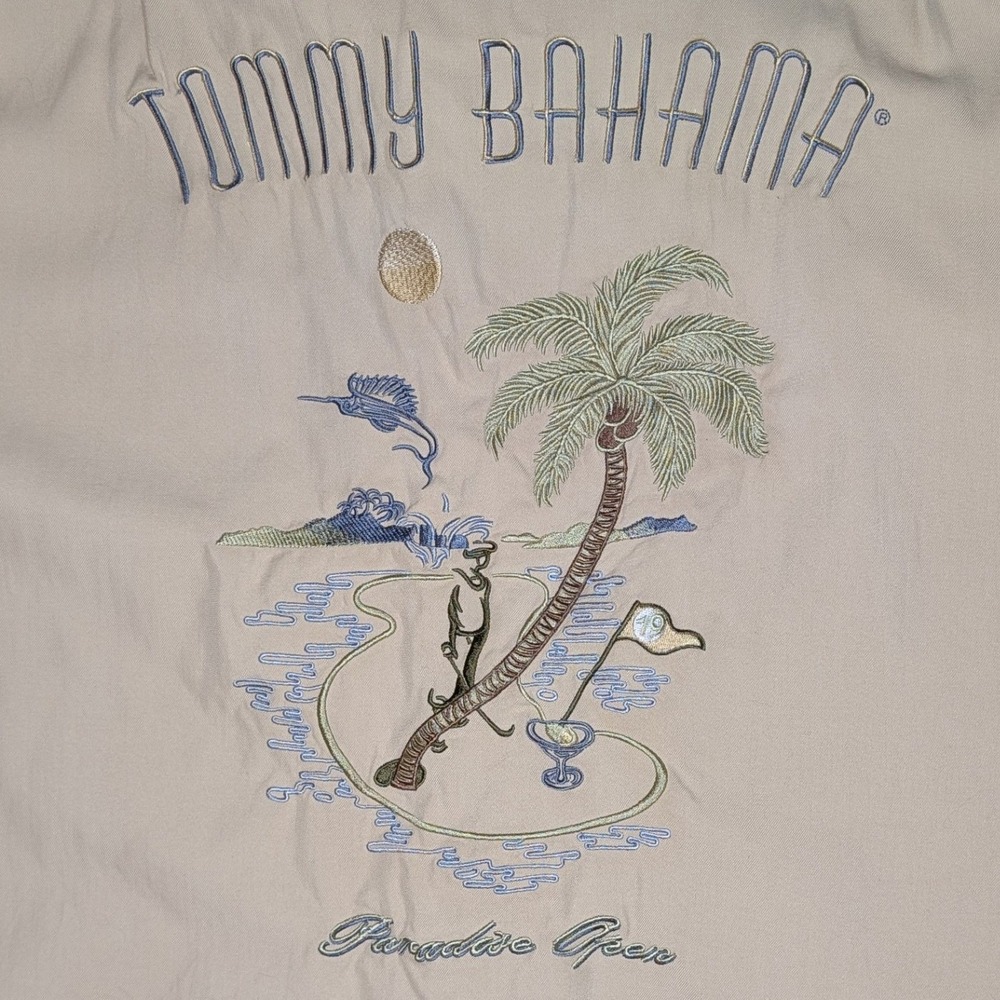 Tommy Bahama Shirt Mensโ XL Beige Silk Paradise Open 19th Hole Golf Short Sleeve